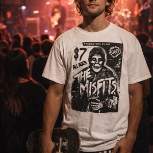 Obey Misfits Fiend Club T-Shirt XL Punk Rock Band Tee Skull Graphic Cotton White